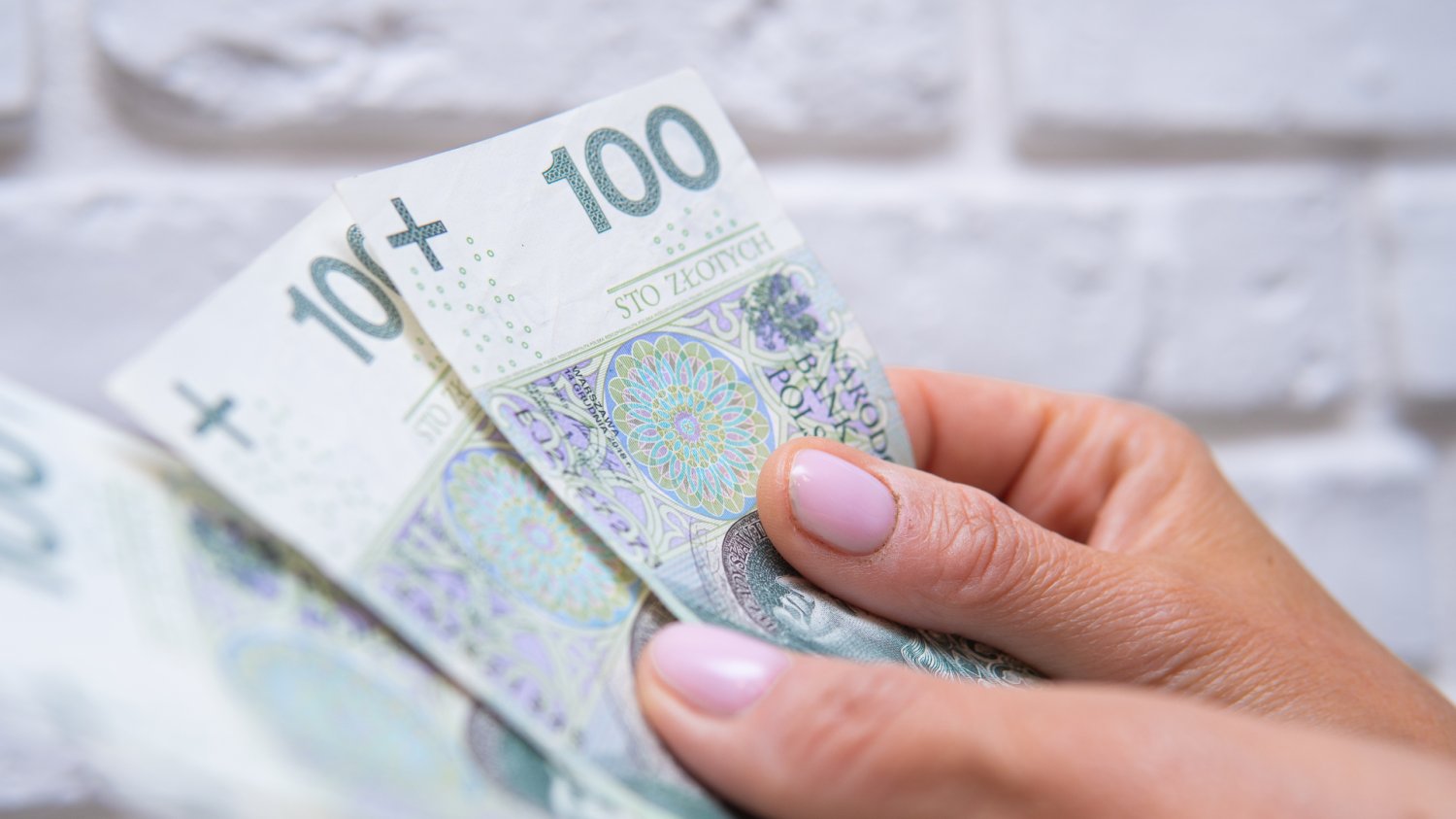 Banknoty o nominale 100 zł