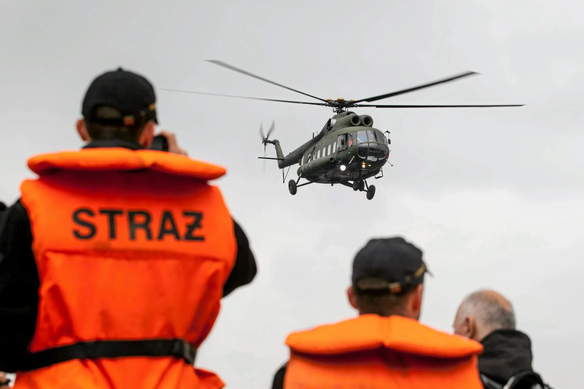 Syreny zawyją wiele razy nad Warszawą. Wiemy dlaczego