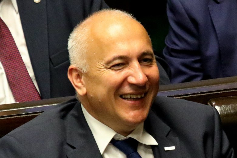 Joachim Brudziński nazywa skandowanie słowa "konstytucja" agresją słowną.