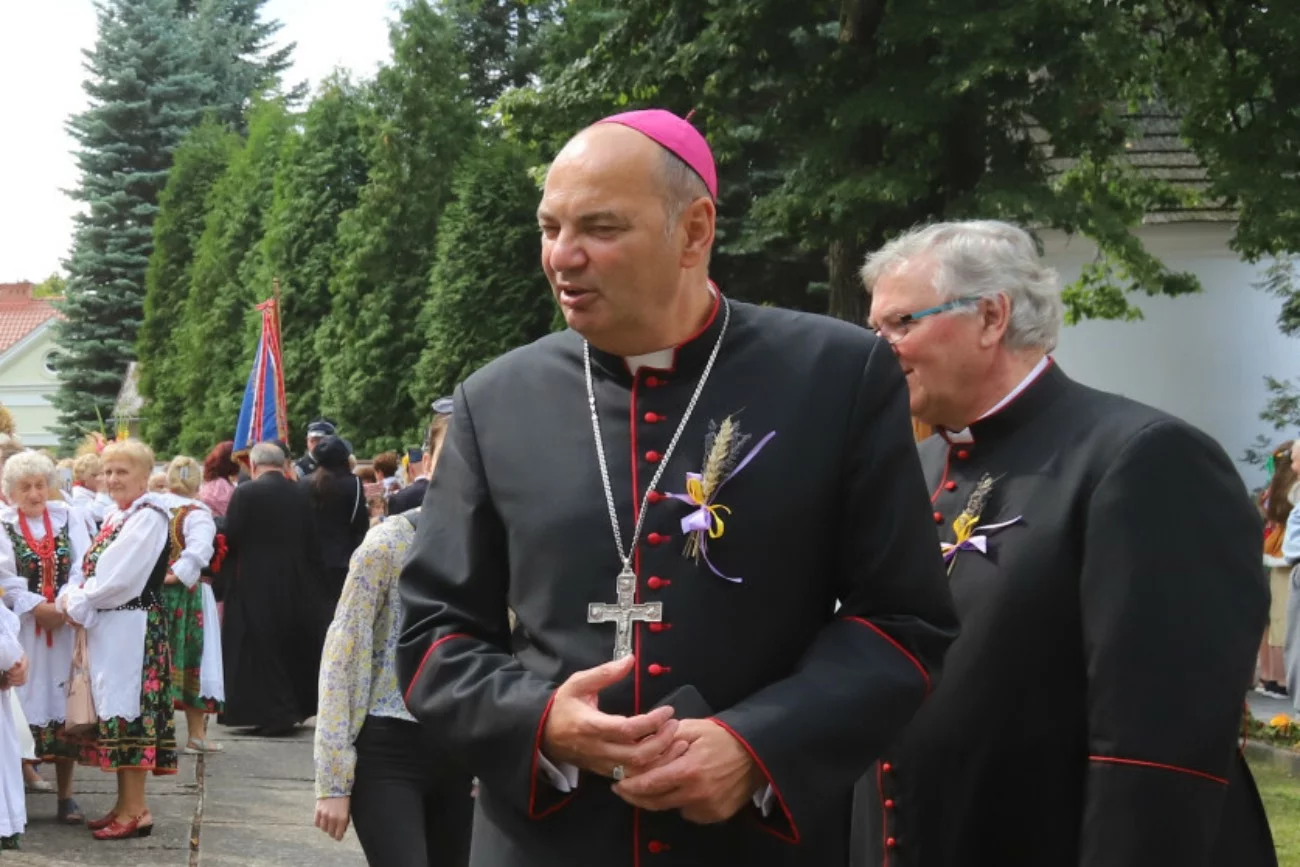 Biskup sosnowiecki Grzegorz Kaszak podjął decyzję ws. skandalu w Dąbrowie Górniczej