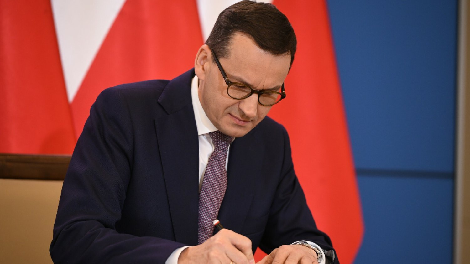 Mateusz Morawiecki podpisał rozporządzenie. Oto 10 nowych miast na mapie Polski