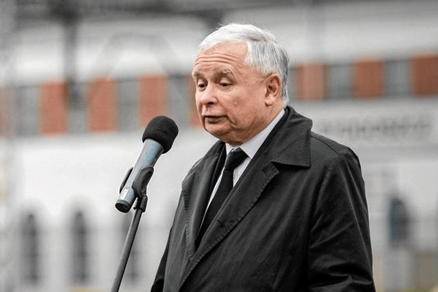 Jarosław Kaczyński chciałby odsunięcia elit na margines.