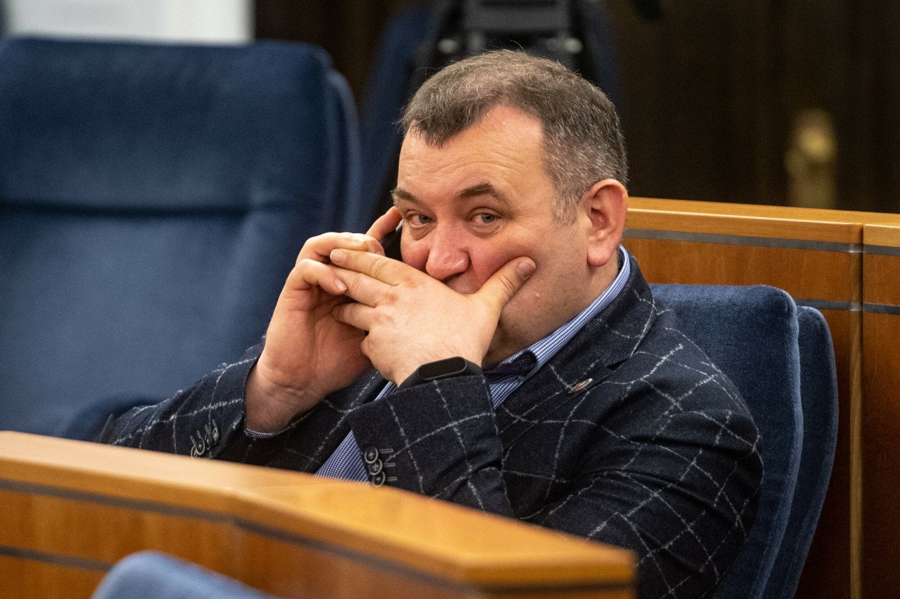 Gawłowski chce odzyskać porcelanę, którą CBA zabrało z jego domu w 2017 roku.