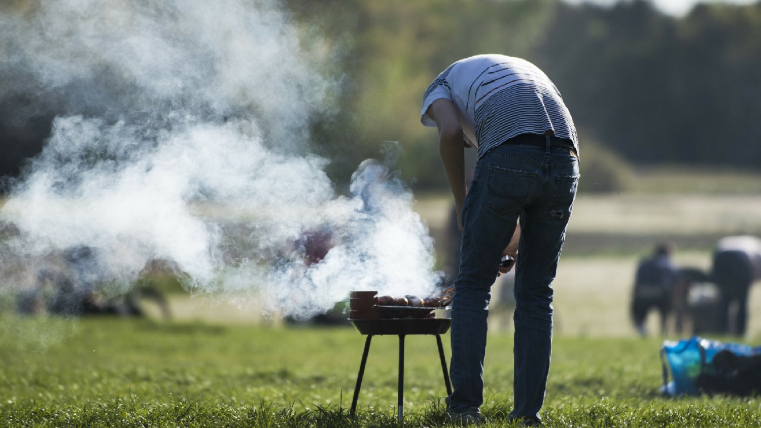 Majówka 2024. Sondaż pokazał, czym jest dla was grill bez alkoholu.