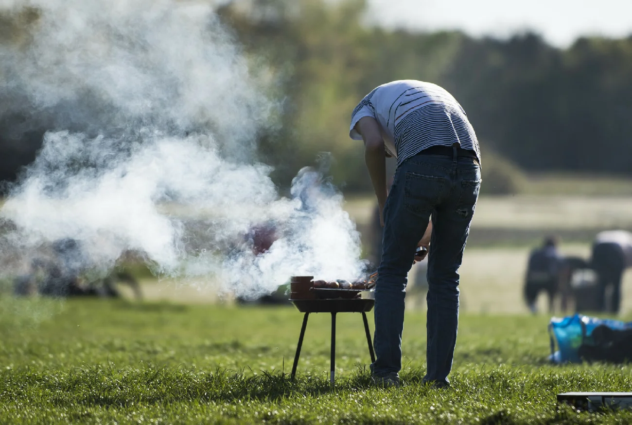 Majówka 2024. Sondaż pokazał, czym jest dla was grill bez alkoholu.