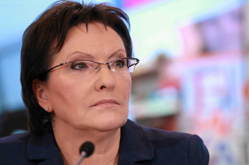 Ewa Kopacz ma gigantyczny problem z komunikowaniem się ze społeczeństwem.