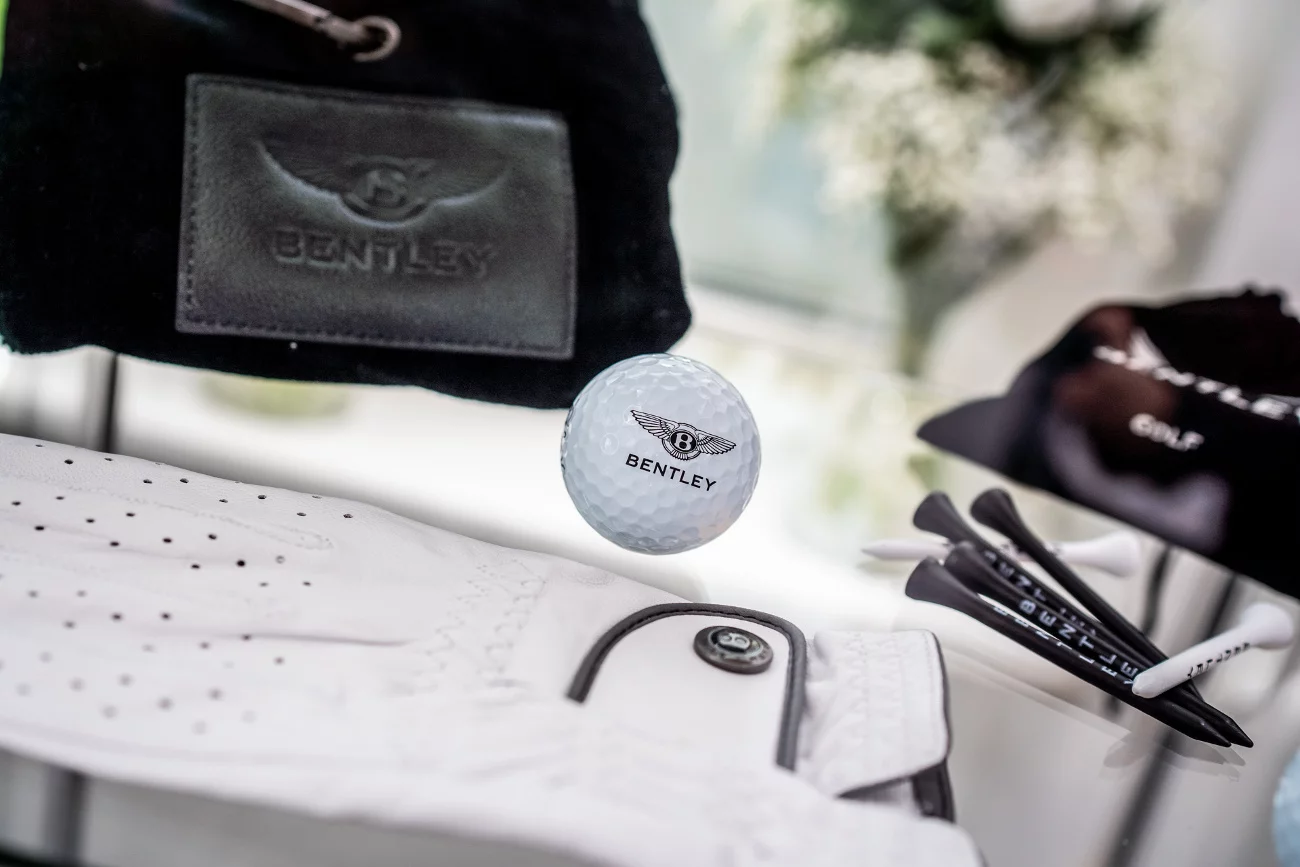 Brytyjska marka Bentley zorganizowała pierwszą w Polsce edycję autorskiego turnieju Bentley Golf Invitational. Wydarzenie odbyło się w dniach 30-31 sierpnia. Miejscem golfowych zmagań był Sand Valley Golf Resort koło Pasłęka