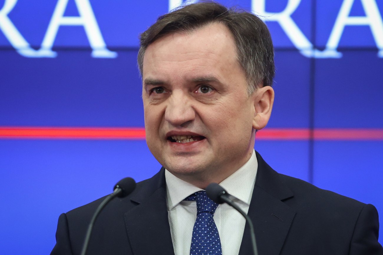 Śmierć ojca Ziobry. Dr Wanda Cabala obwiniana za fałszowanie dokumentów Śmierć ojca Ziobry. Dr Wanda Cabala obwiniana za fałszowanie dokumentów