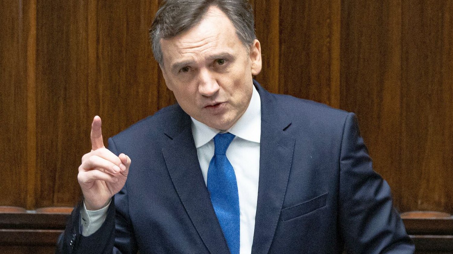 Ziobro odgraża się rządzącym. Twierdzi, że przyjdzie czas, kiedy to on ich będzie rozliczał. Ziobro odgraża się rządzącym. Twierdzi, że przyjdzie czas, kiedy to on ich będzie rozliczał.