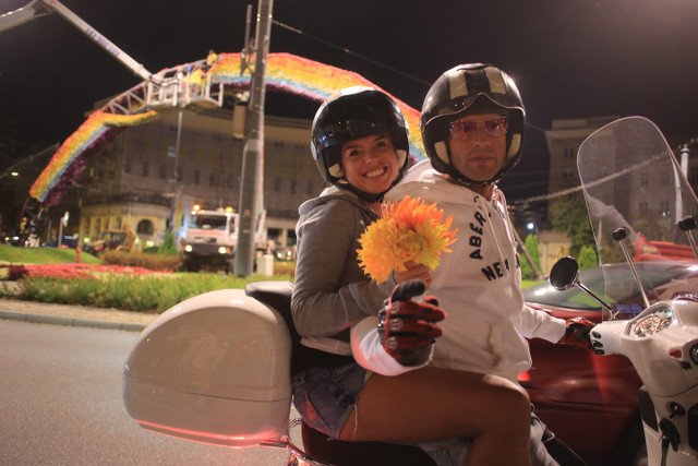 Termin "słoiki" już nieaktualny. Są oto grupy, które pakują walizki i przyjeżdżają do Warszawy na dobre.