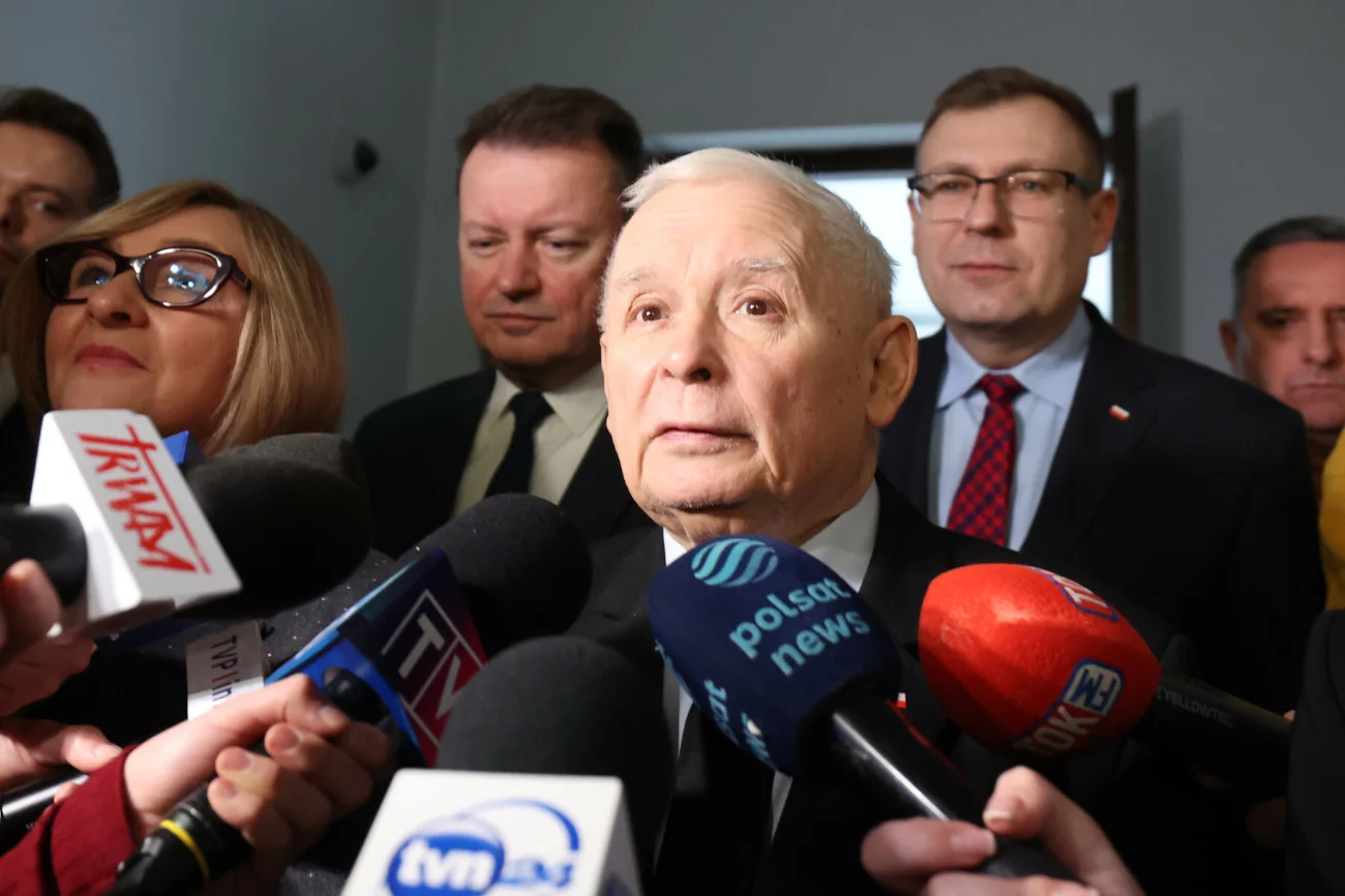W Polsce mamy zamach stanu? Zapytał konstytucjonalistę, jaka jest prawda