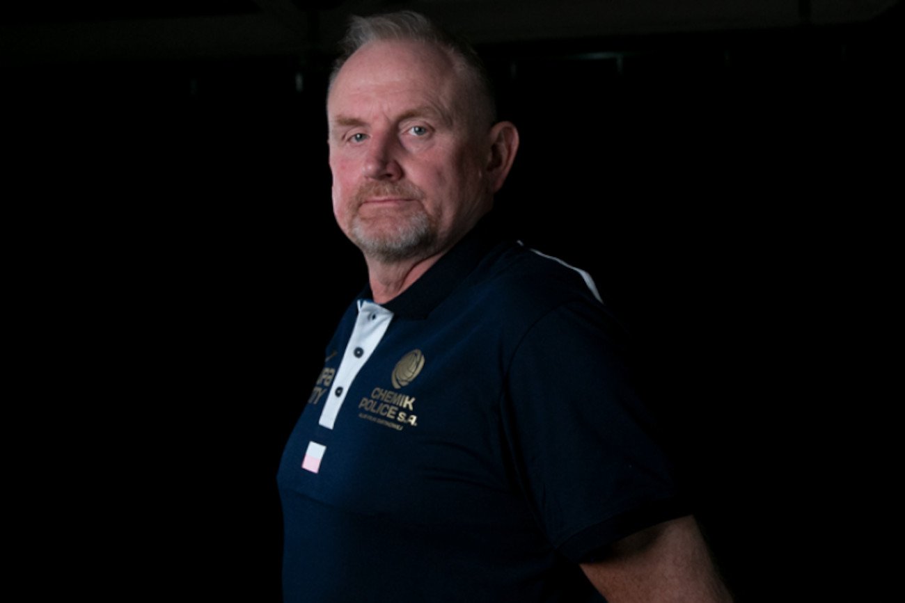 Jacek Nawrocki w środę zrezygnował z pracy w reprezentacji Polski, a w czwartek... został trenerem w Policach.