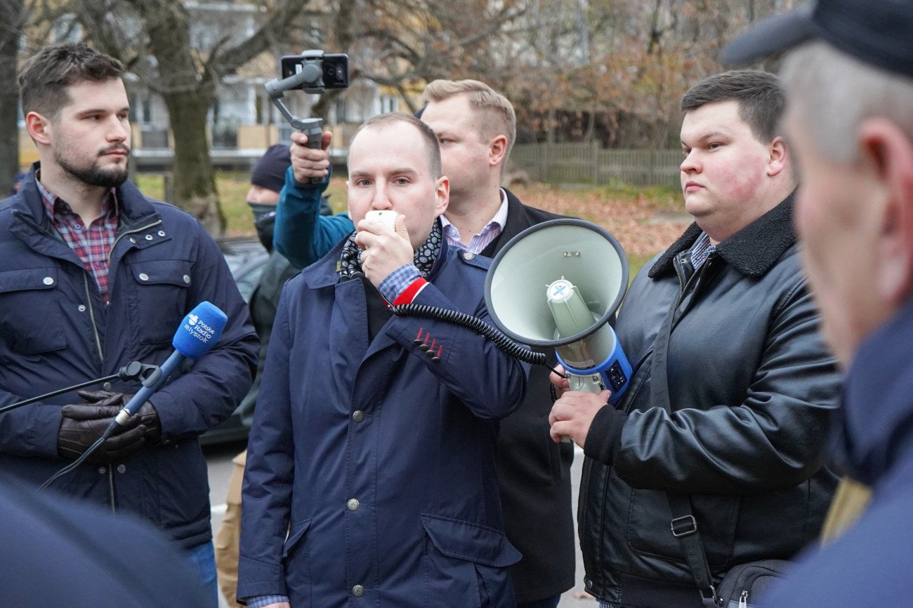 7 listopada 2021 r. przed siedzibą Podlaskiego Oddziału Straży Granicznej w Białymstoku odbyła się manifestacja poparcia dla działań Straży Granicznej.