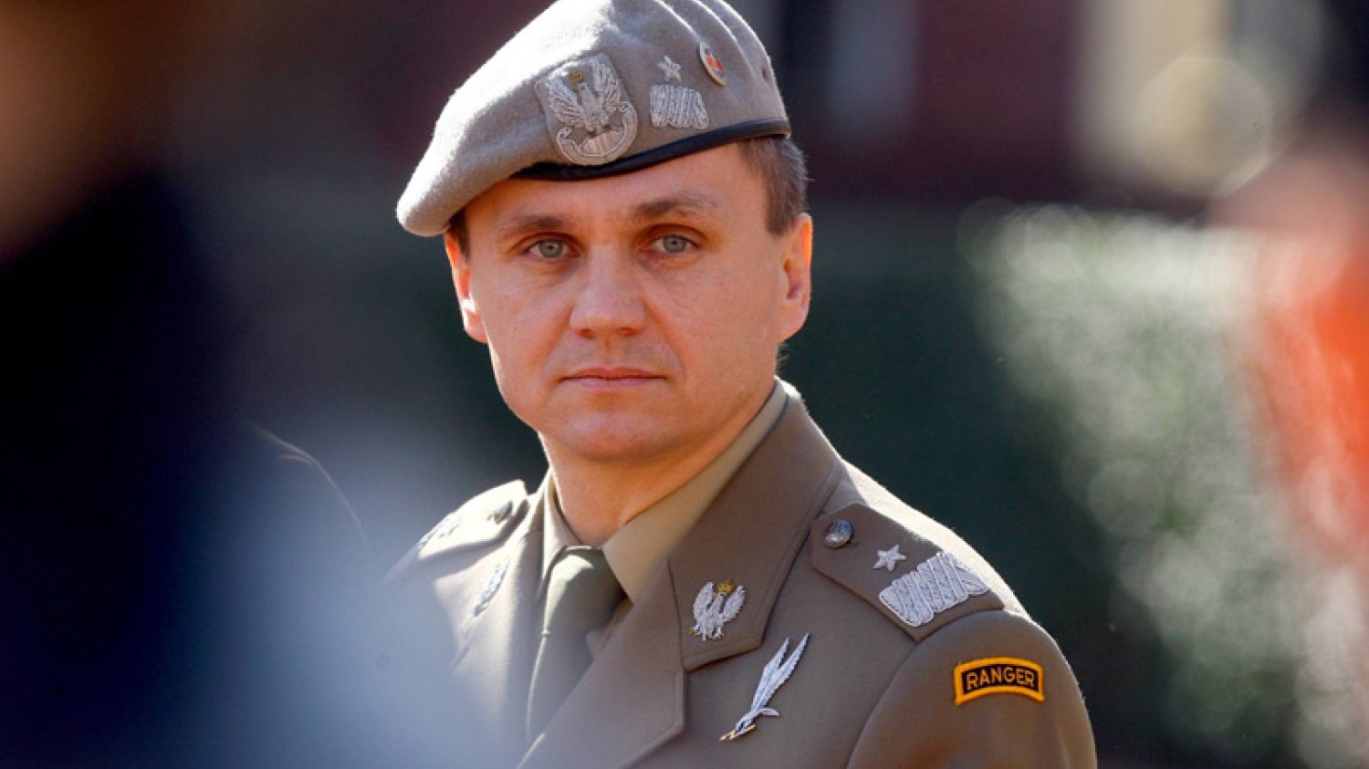 Gen. dyw. Roman Polko ostro komentuje konflikt  Antoniego Macierewicza z prezydentem Andrzejem Dudą.