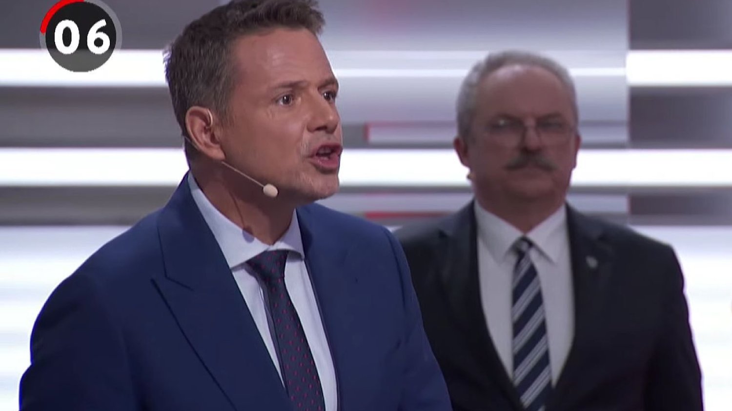 Trzaskowski nie wytrzymał. Odszedł od mównicy po słowach Brauna