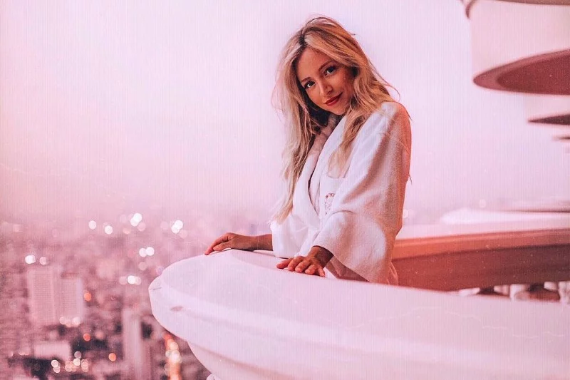 Aggie Lal aka Travel In Her Shoes, tak naprawdę nazywa się Agnieszka i pochodzi z Polski