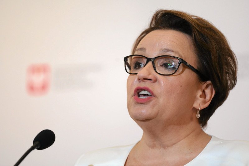 List do nauczycieli chyba nie pomoże.