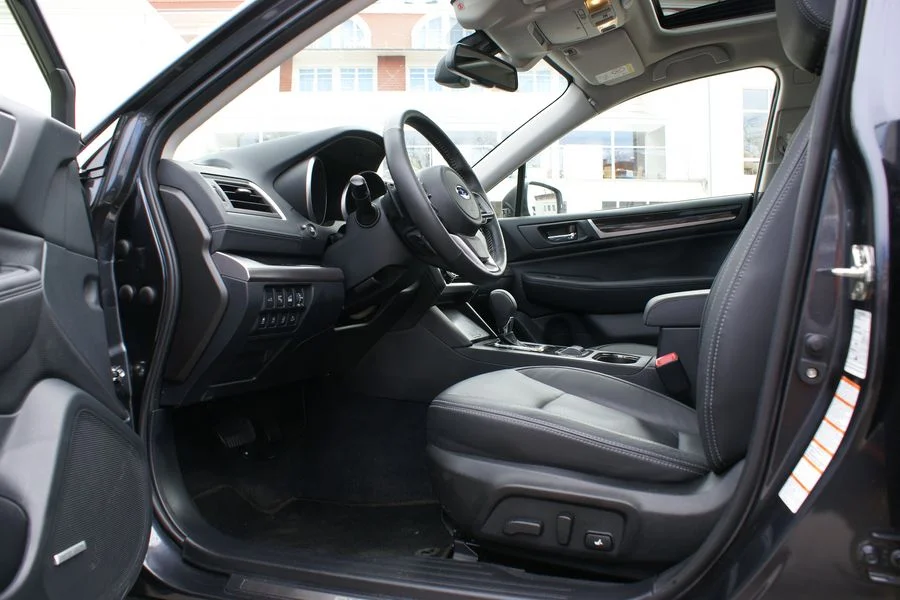 Subaru Outback 2.5i Lineartronic Exclusive