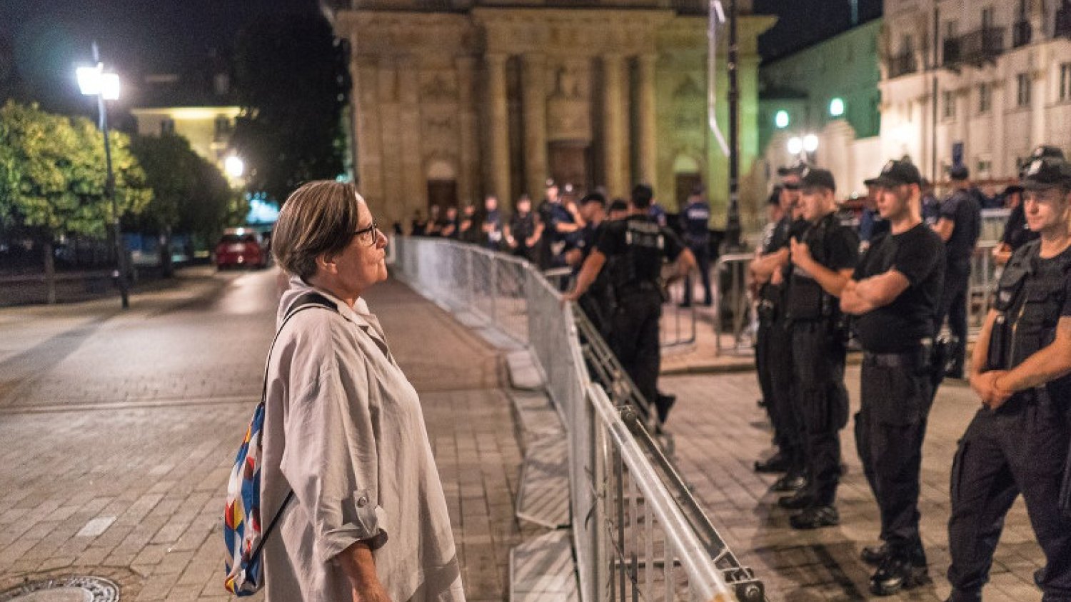 To zdjęcie ma potencjał stać się symbolicznym. Dziś kolejna miesięcznica smoleńska.
