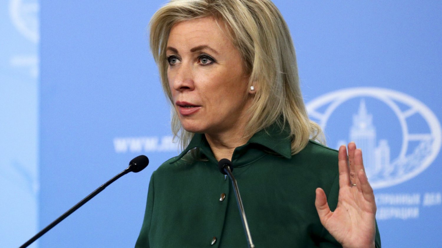 Zacharowa skomentowała słowa Sikorskiego Maria Zacharowa