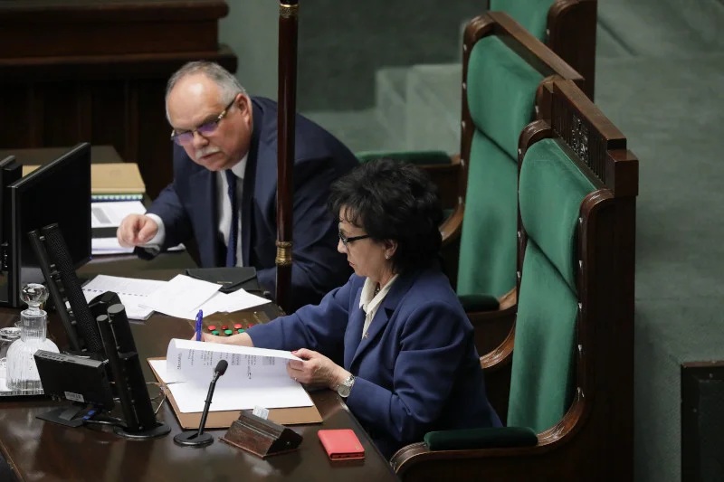 Elżbieta Witek powtórzy głosowanie nad kodeksem wyborczym?