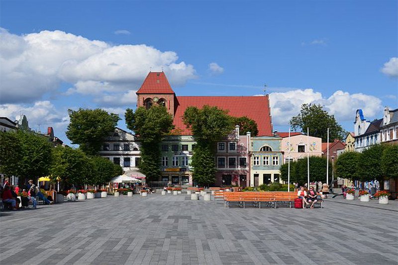 Puck powiedział "nie" Prawu i Sprawiedliwości. Na zdjęciu plac Wolności w Pucku.