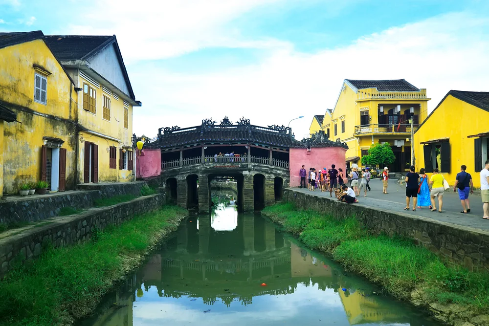 [url=http://shutr.bz/1ha5ka0] Most w zabytkowym mieście Hoi An [/url]