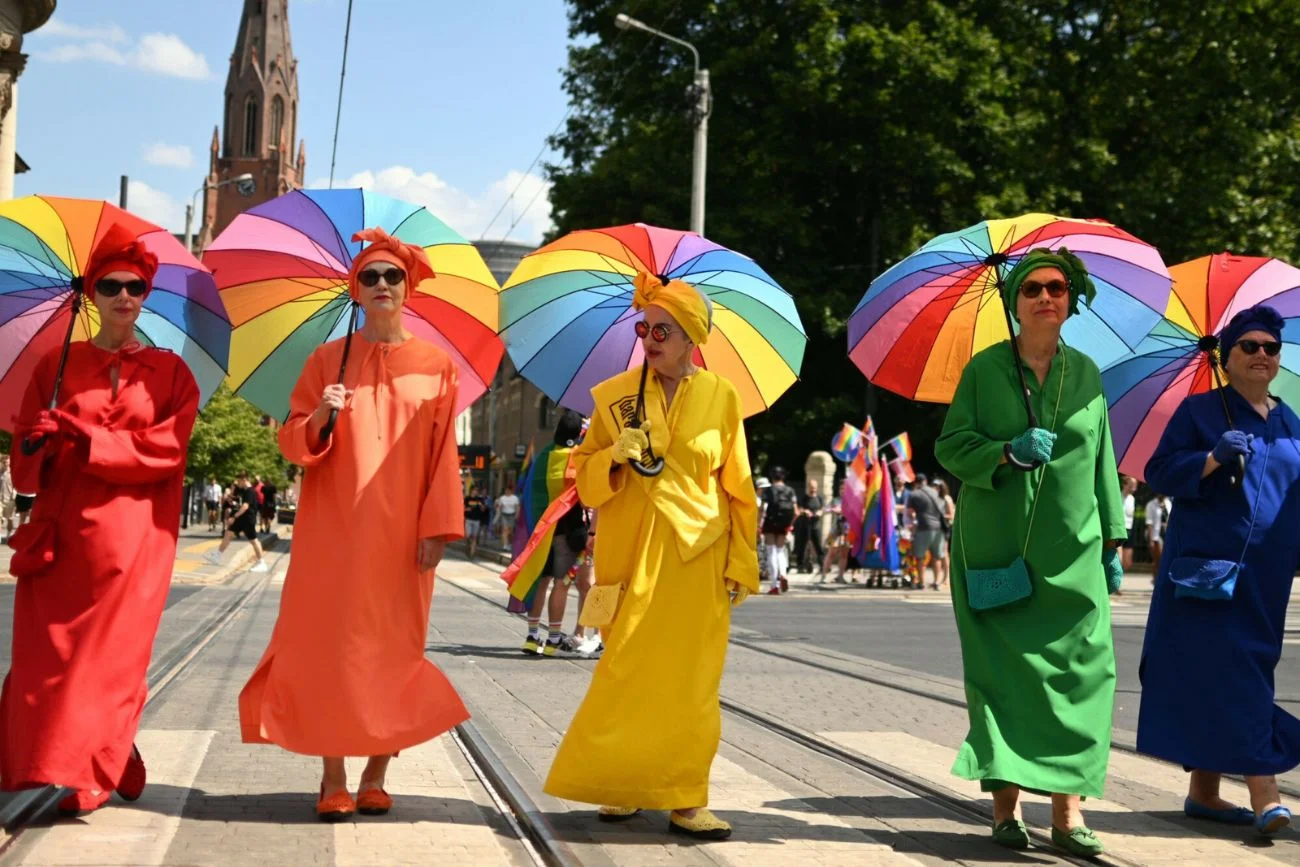 Wysłuchałam tyrady posła PiS o LGBT. Naprawdę z tym kojarzą mu się marsze równości? marsz równości