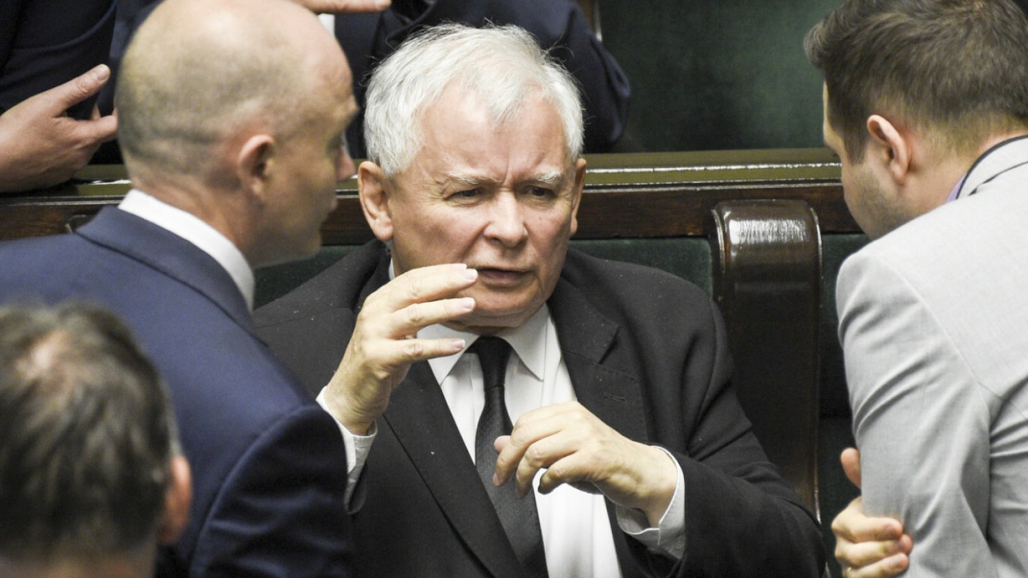 Kulisy posiedzenia klubu PiS. Jarosław Kaczyński był wściekły na swoich ludzi