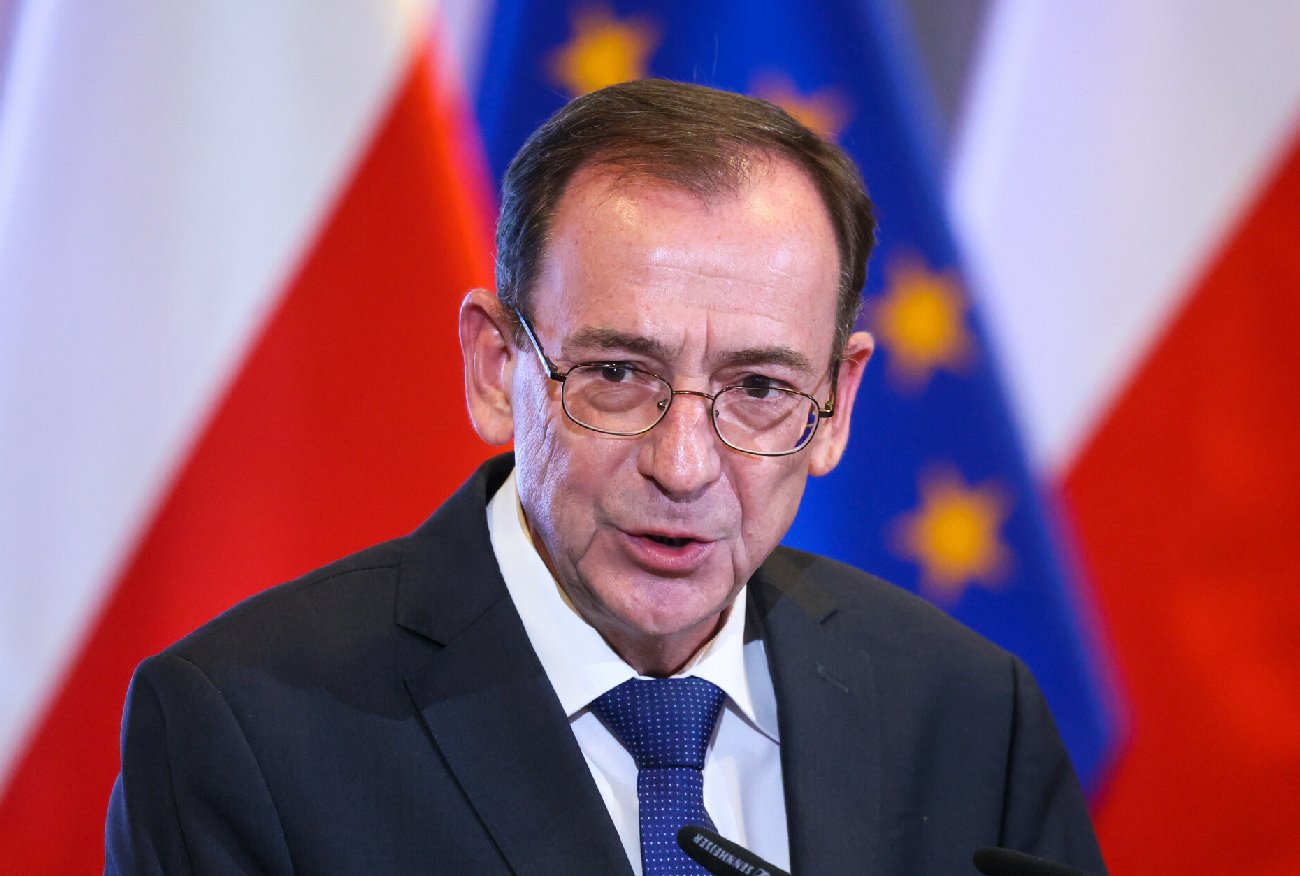 Nieoficjalne: Hołownia odwoła posiedzenia Sejmu. Powodem Kamiński i Wąsik.