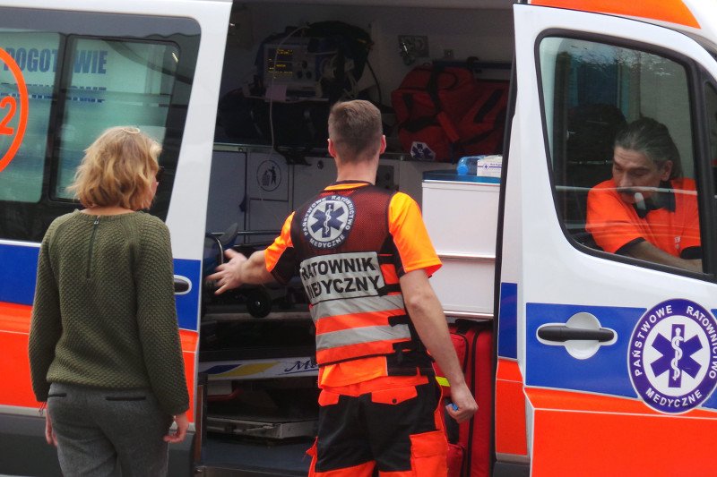 Ratownicy nie chcą żeby w serialu zniechęcano ludzi do udzielania pierwszej pomocy.