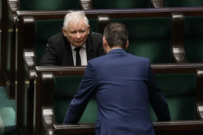 W siedzibie PiS Jarosław Kaczyński spotkał się ze swoimi czołowymi politykami ws. wyborów.