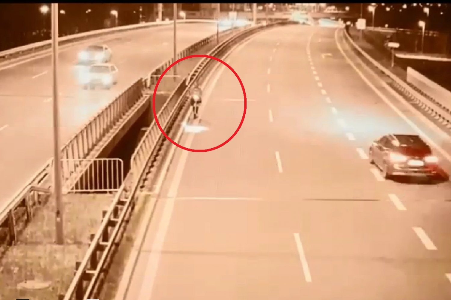 Hulajnogą i pod prąd. Tak 45-latka chciała przemierzyć trasę Gliwice-Bytom