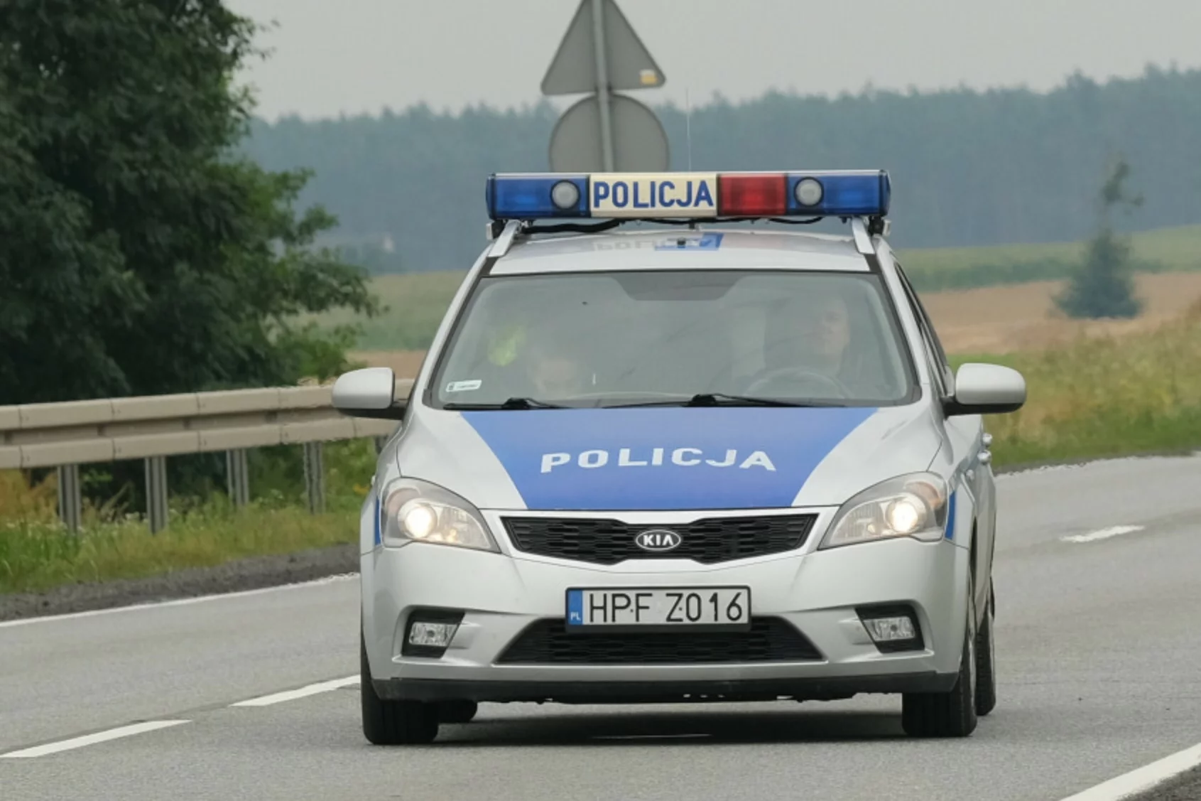 Policja znalazła płód w wychodku. Zdjęcie ilustracyjne.