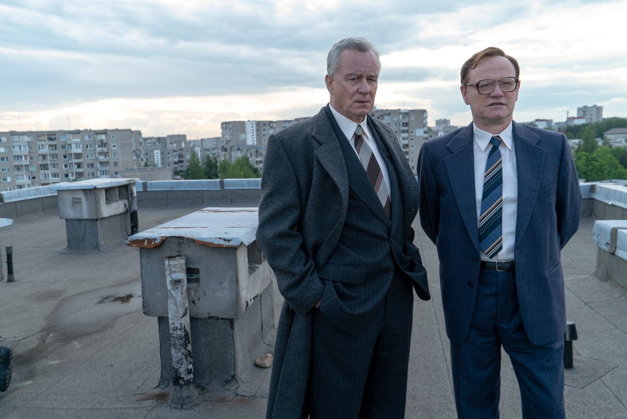 Stellan Skarsgard i Jared Harris na planie serialu "Czarnobyl"
