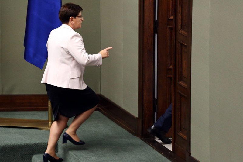 Czy rząd będzie petentem? Wkrótce premier Szydło może pukać do burmistrzów takich miast, jak Września. Ich władze swoją operatywnością uratują PiS.