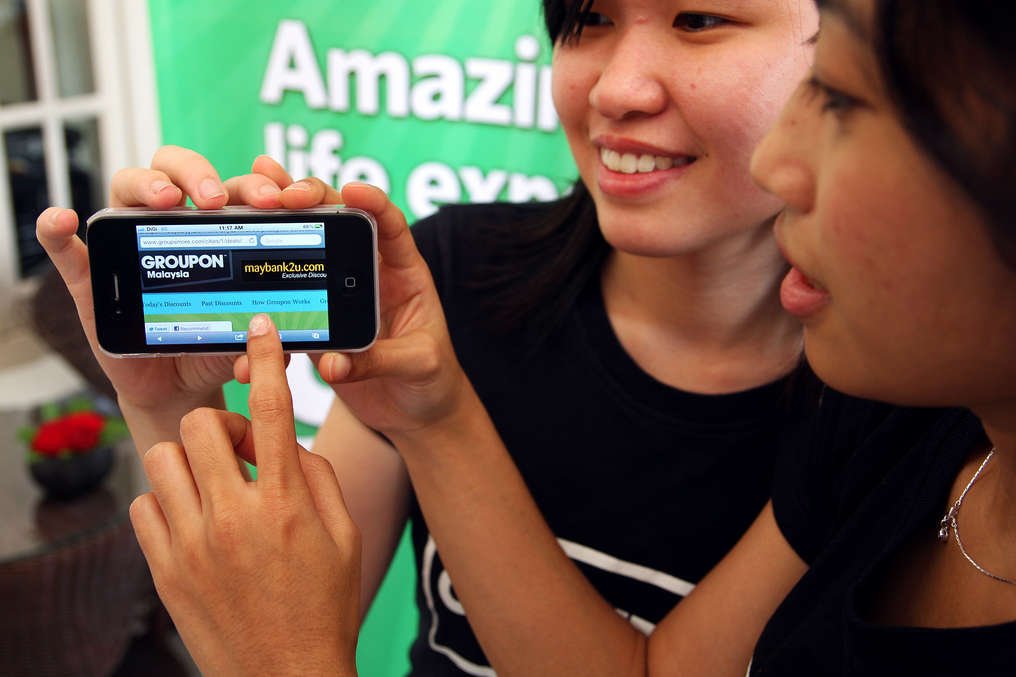 Groupon na swoją promocję wydaje setki milionów dolarów, ale to i tak nie pomaga mu zostać rentownym