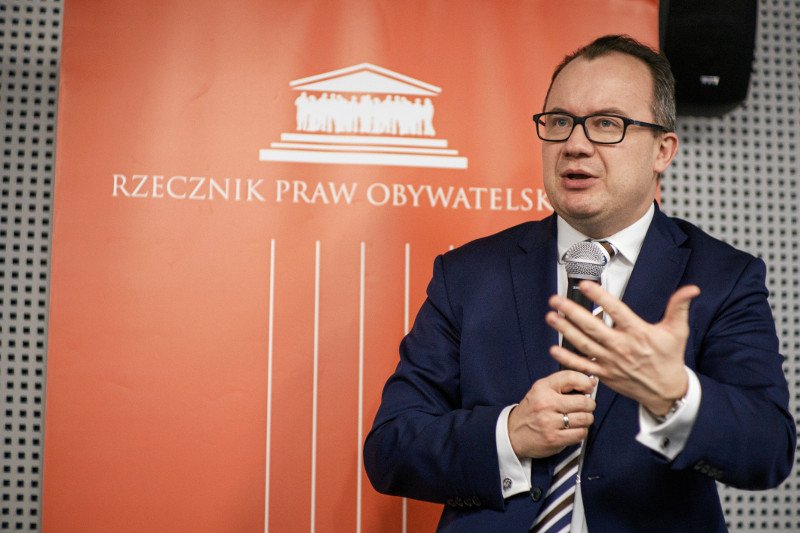 Rzecznik Praw Obywatelskich wyciągnął niewygodną dla PiS opinię Komisji Weneckiej.