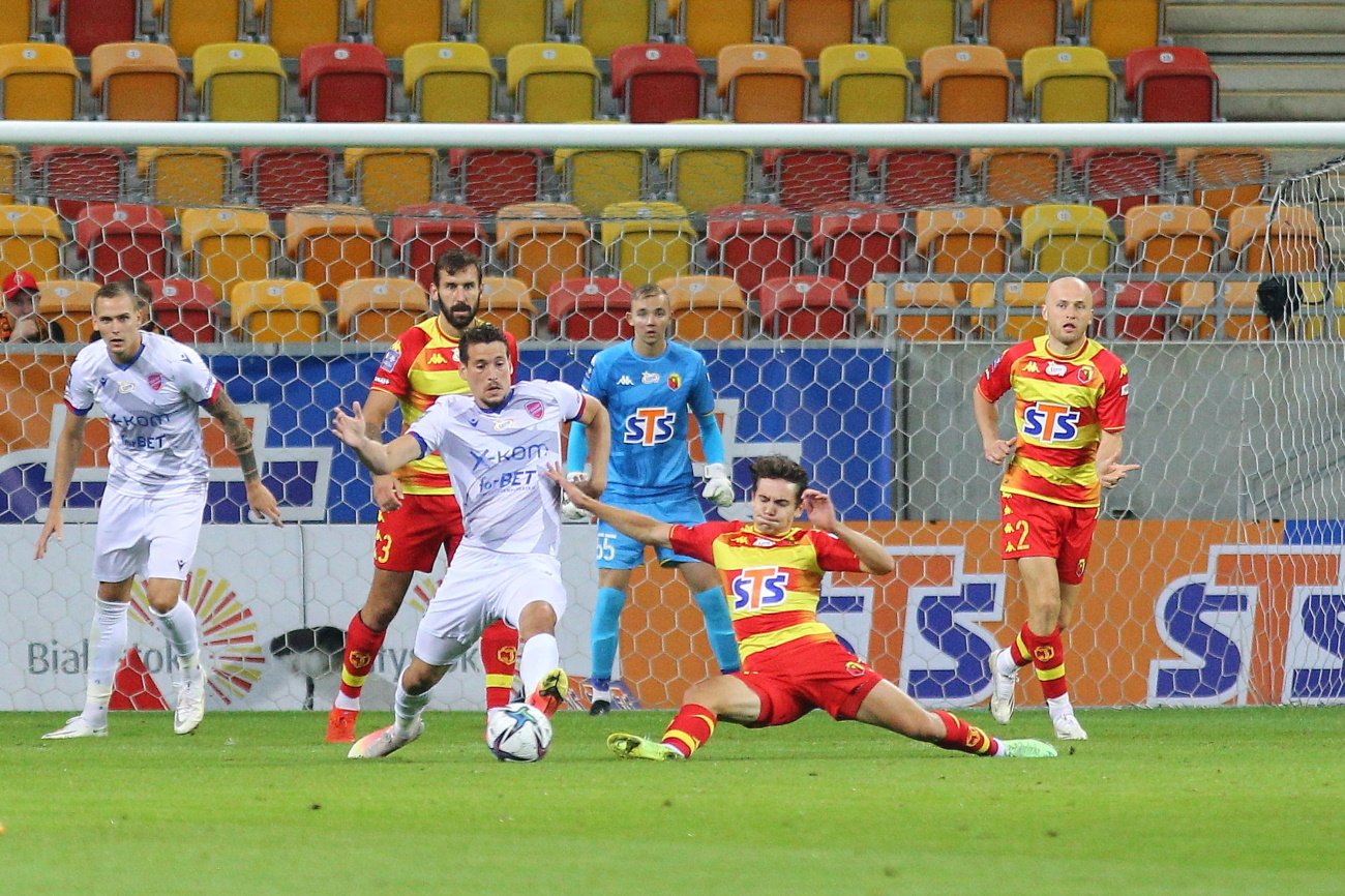 Jagiellonia Białystok efektownie rozprawiła się z Rakowem Częstochowa