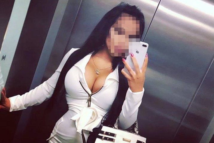 Sąd skazał celebrytkę Monikę G. na prace społeczne i zakaz prowadzenia pojazdów mechanicznych.