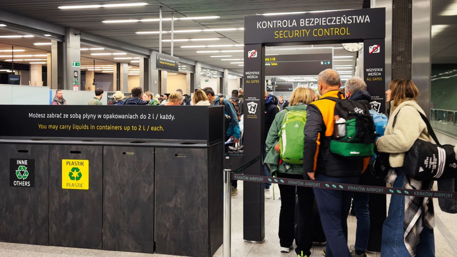 Największy rywal Ryanaira dodaje nową trasę z Krakowa. Wypełni pustkę