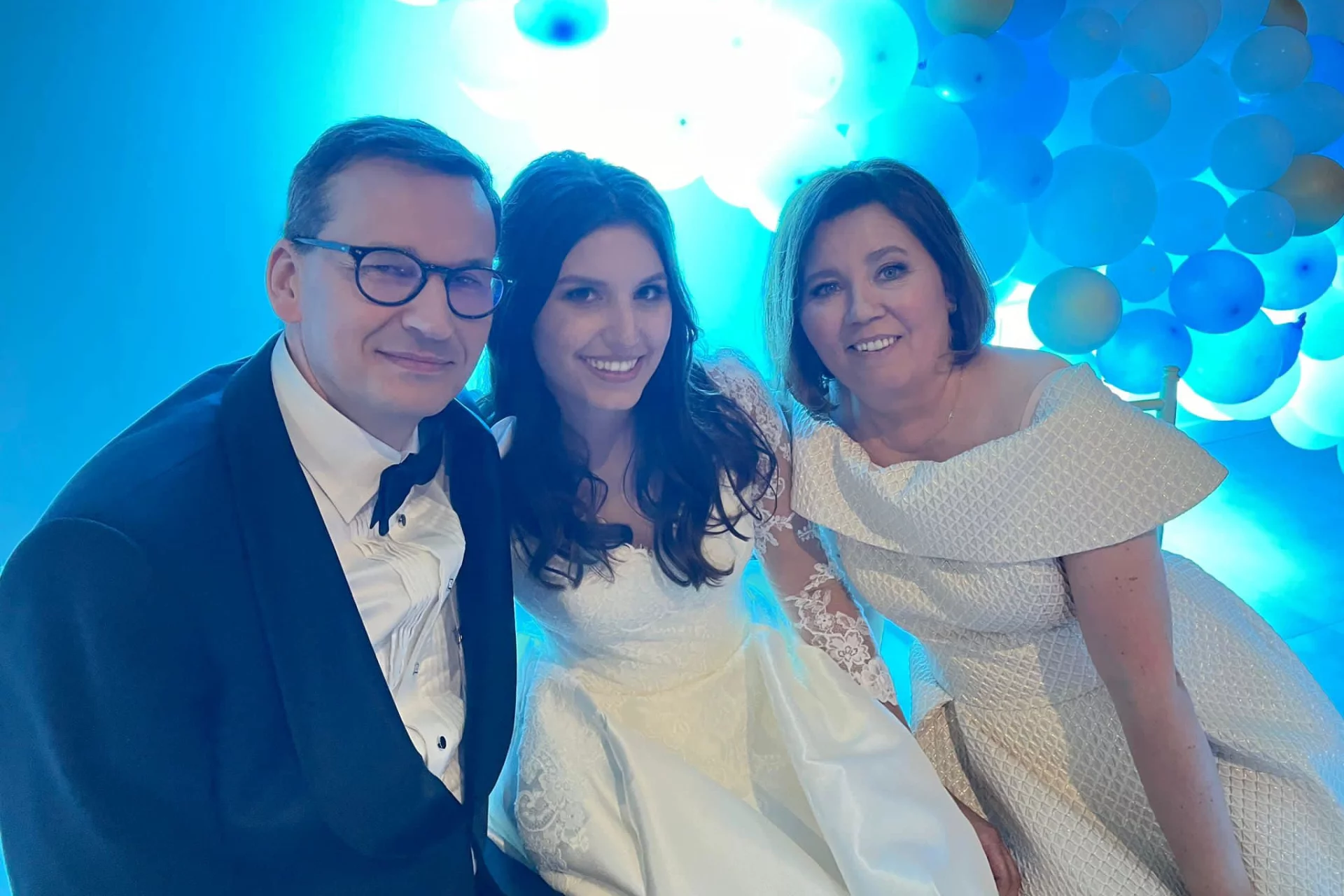 Premier Mateusz Morawiecki z córką i żoną.