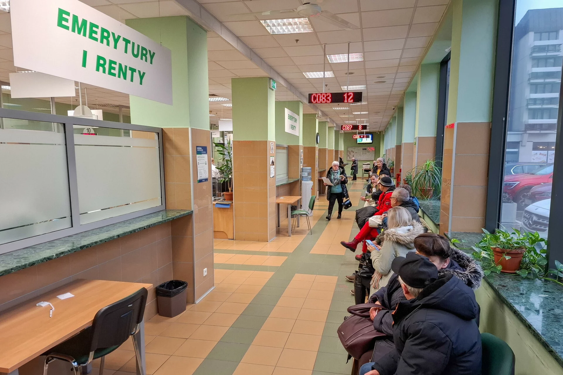 O ile wzrosną emerytury w marcu 2025? Znamy wskaźnik waloryzacji
