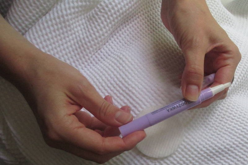 Odżywka do Regeneracji Paznokci i Skórek Cztery Pory Roku