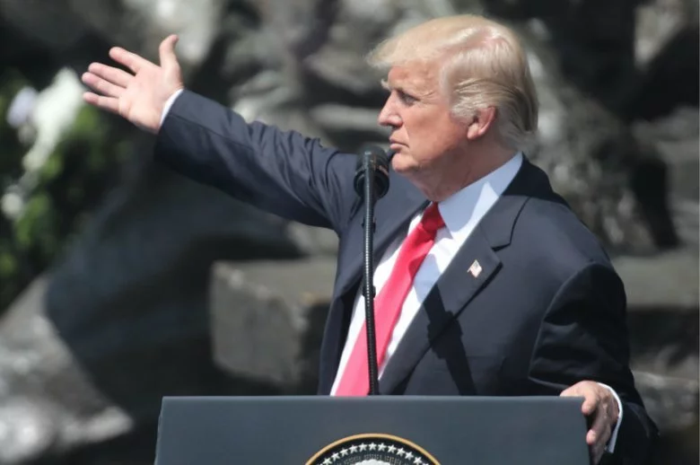Donald Trump odwołał wizytę w Polsce z powodu zbliżającego się do Florydy huraganu.
