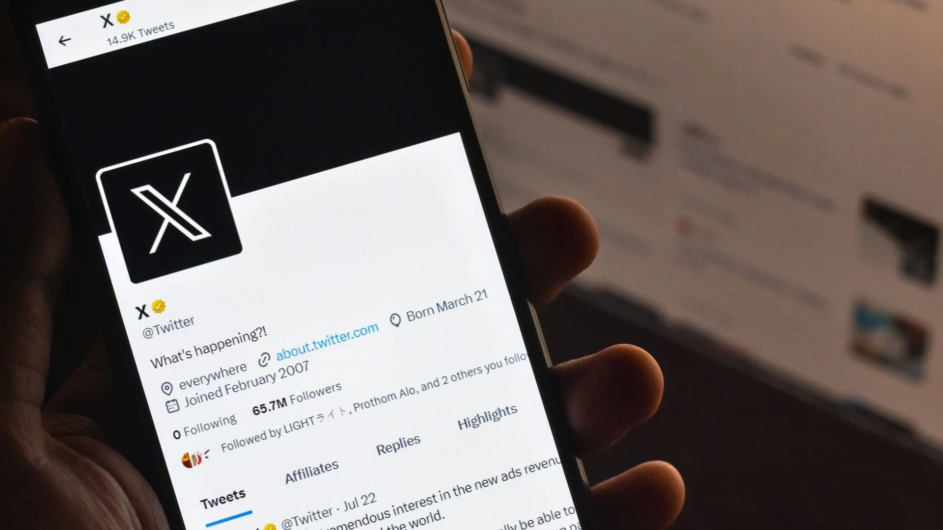 Platforma X (dawny Twitter) nie działa. Piątek nagle stał się lepszy