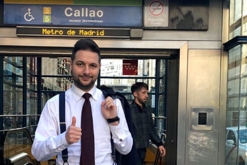 Patryk Jaki pojechał do Madrytu porównać metro madryckie z warszawskim