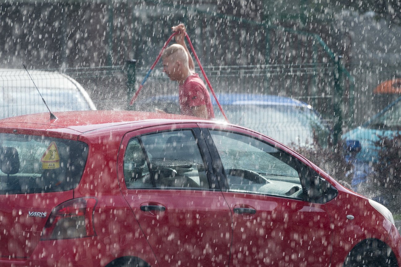 IMGW wydało ostrzeżenia m.in. przed ulewami