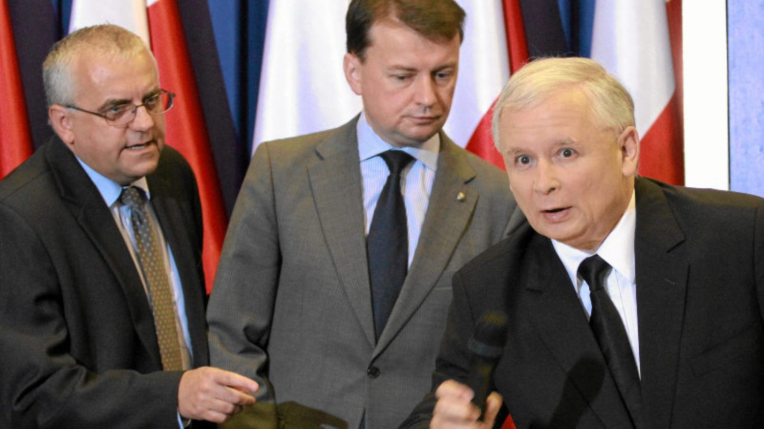 Adam Lipiński z PiS przyznaje, że wiele tez Macierewicza się nie sprawdziło