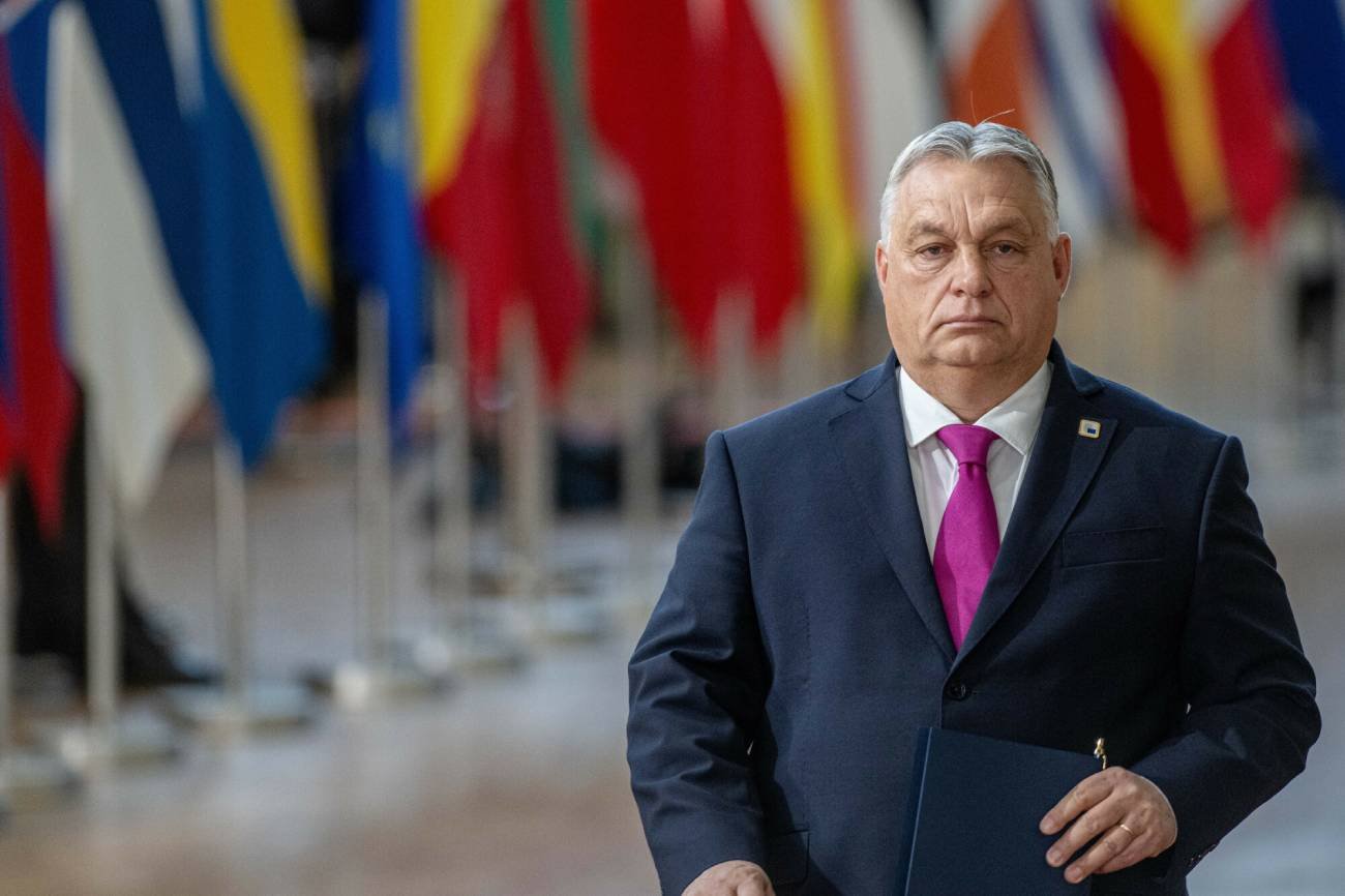Viktor Orban został w UE sam. W co gra premier Węgier?